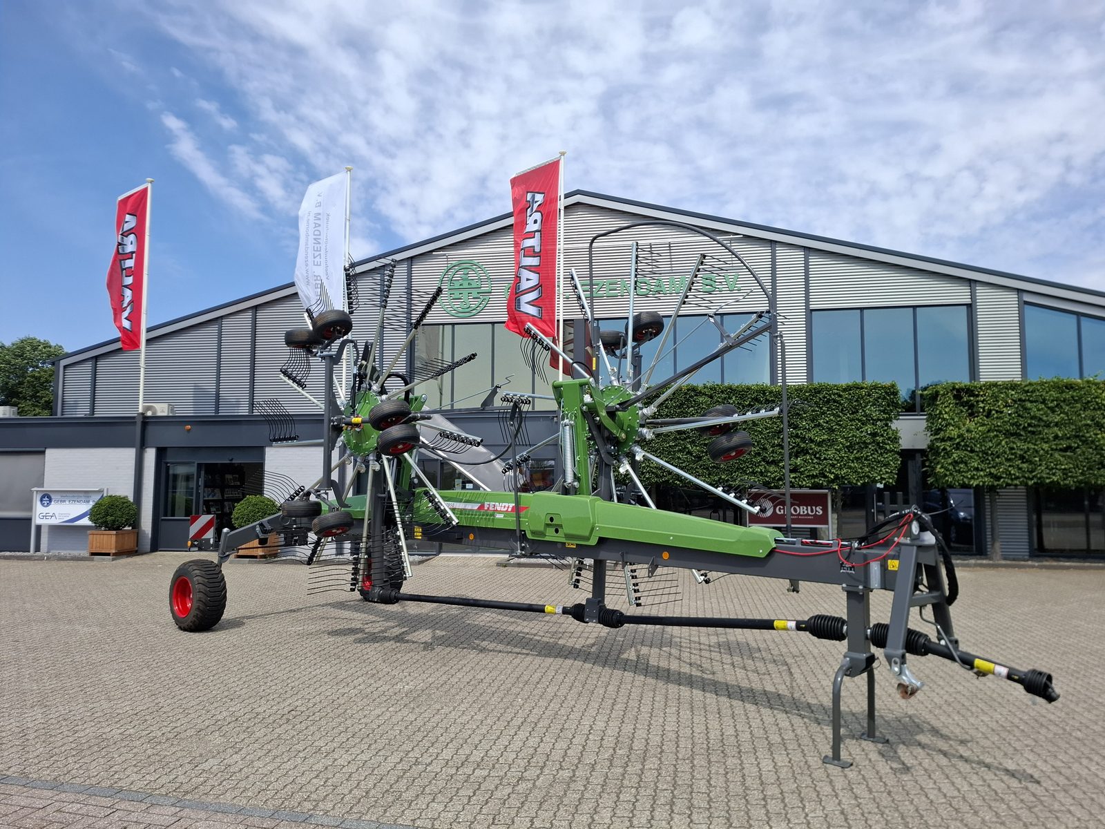 Fendt Former 7850 hark afgeleverd bij een veehouder in Bornerbroek