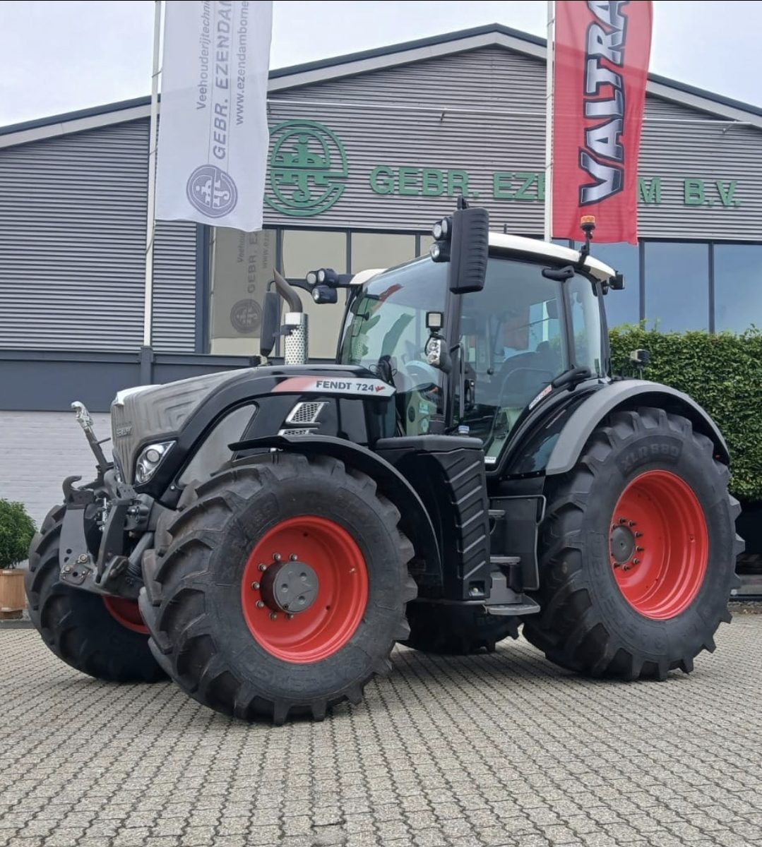 Fendt 724 S4 afgeleverd in Notter